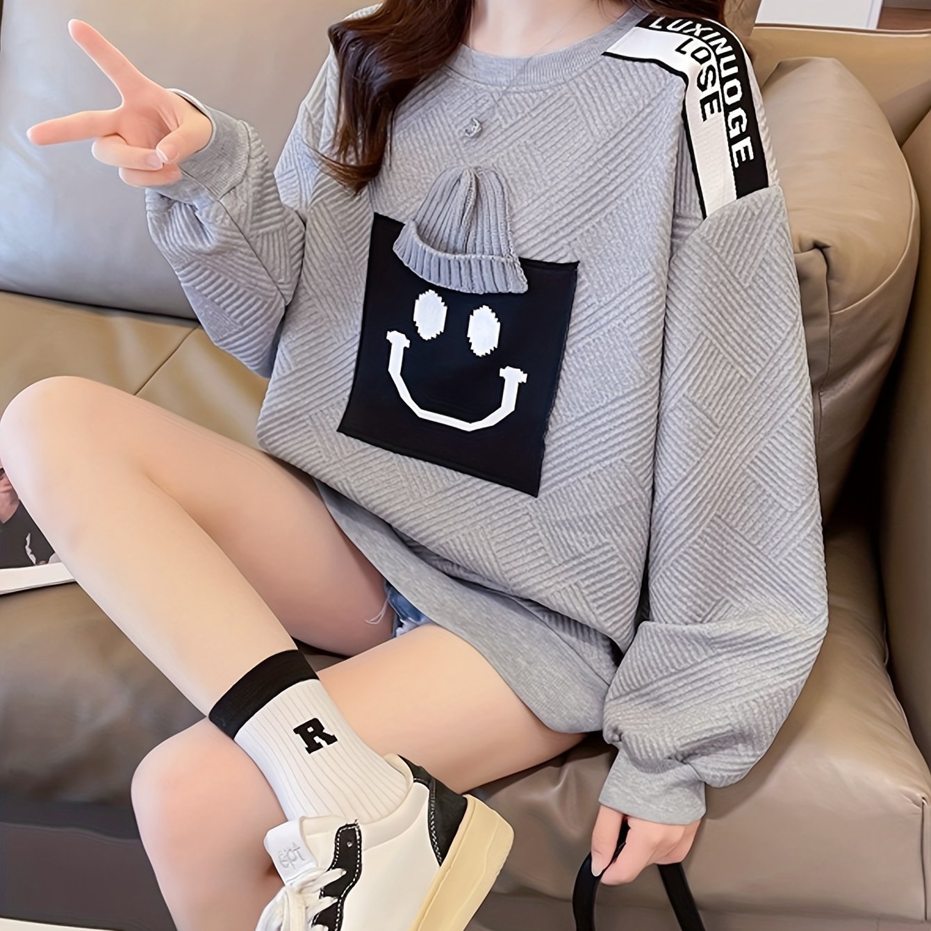 gbolsos  Graphic Embroidered Pullover Sweatshirt, Casual Long Sleeve Crew Neck Sweatshirt For Spring & Fall, Women's Clothing