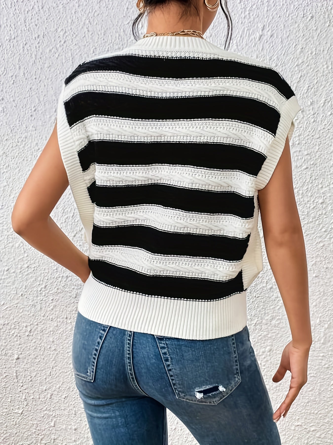 gbolsos  Striped Crew Neck Sweater Vest, Casual Sleeveless Vest For Spring & Fall, Women's Clothing