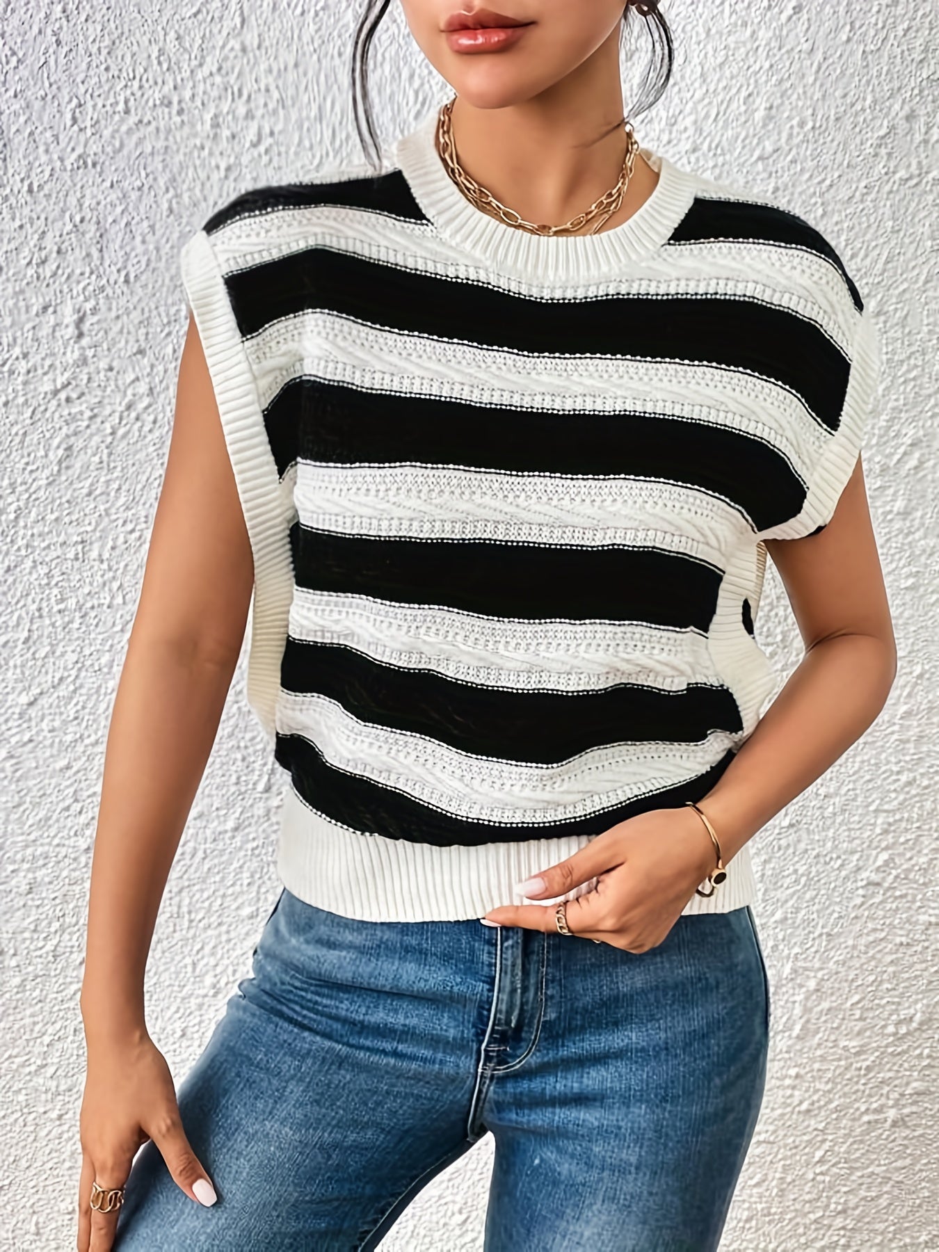 gbolsos  Striped Crew Neck Sweater Vest, Casual Sleeveless Vest For Spring & Fall, Women's Clothing